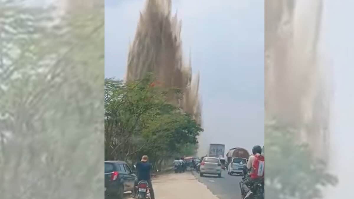 Manjeera pipeline, carrying water from Singur to the city, burst on Friday afternoon, April 18, in Peddapur village of Sangareddy district.