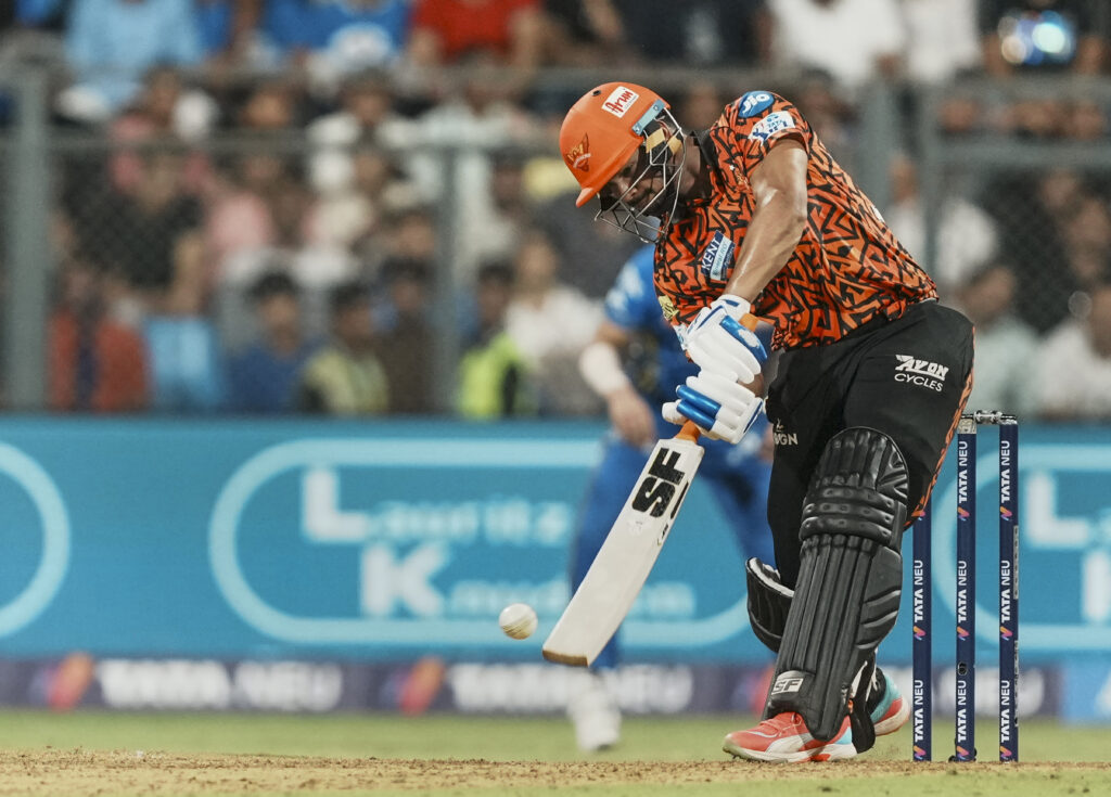 IPL 2025: MI vs SRH