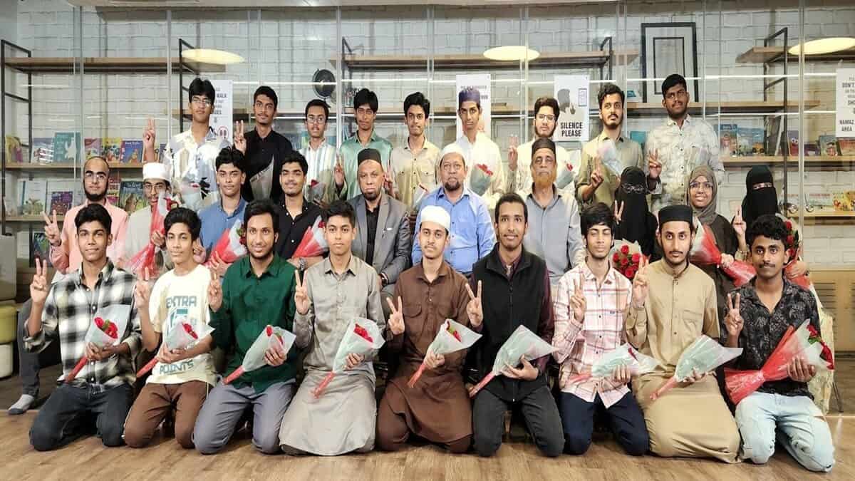 Felicitation of MS students who scored more than 99 percentile in IIT-JEE mains result 2025.