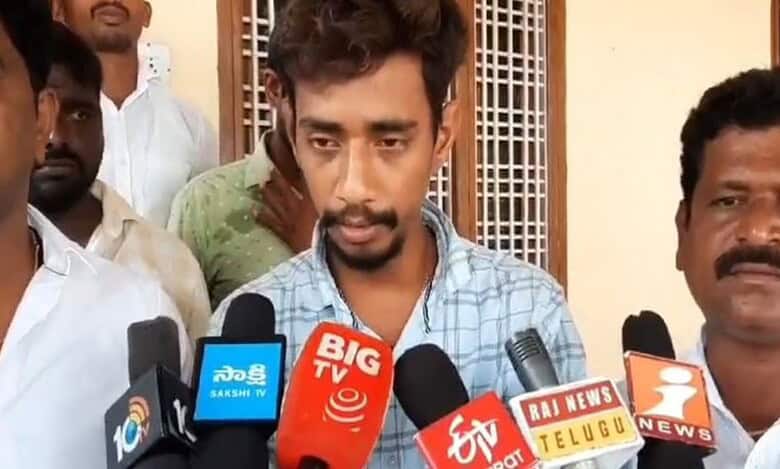 An Aggrieved father addresses the media after new newborn's death in Mulugu