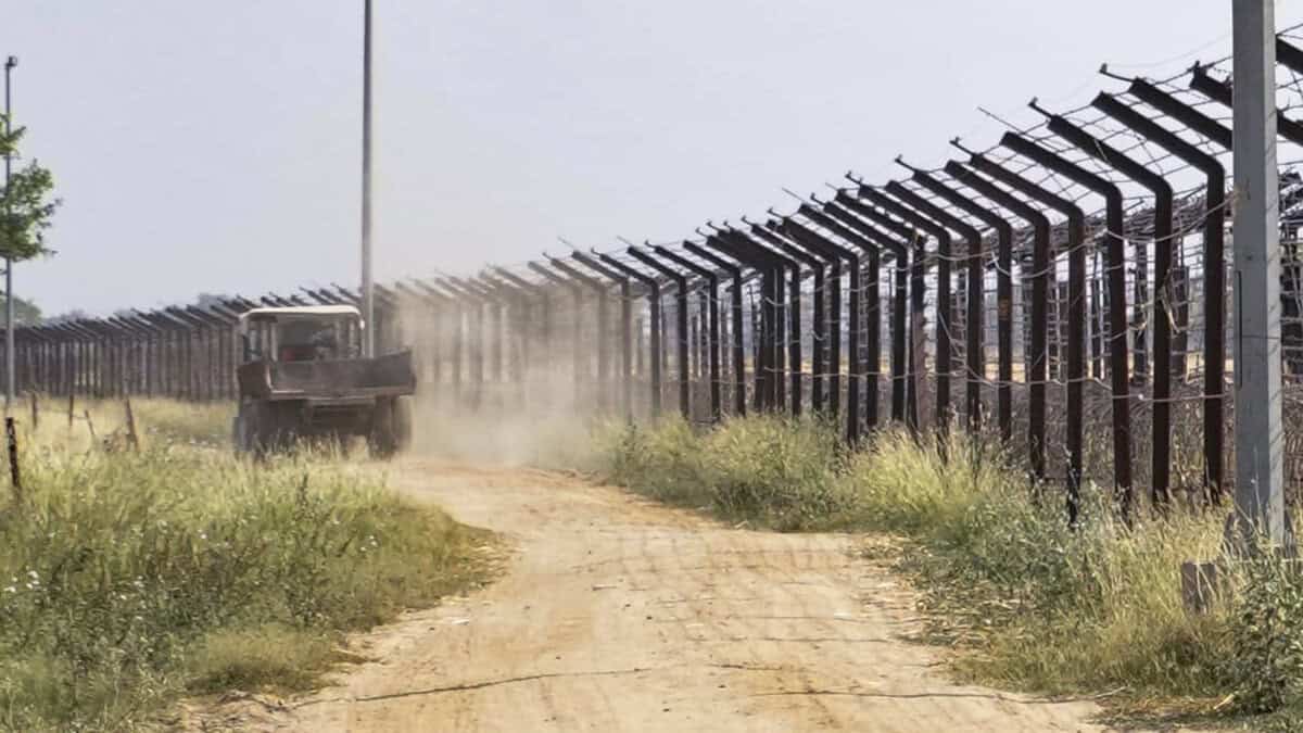 Indo-Pak international border.
