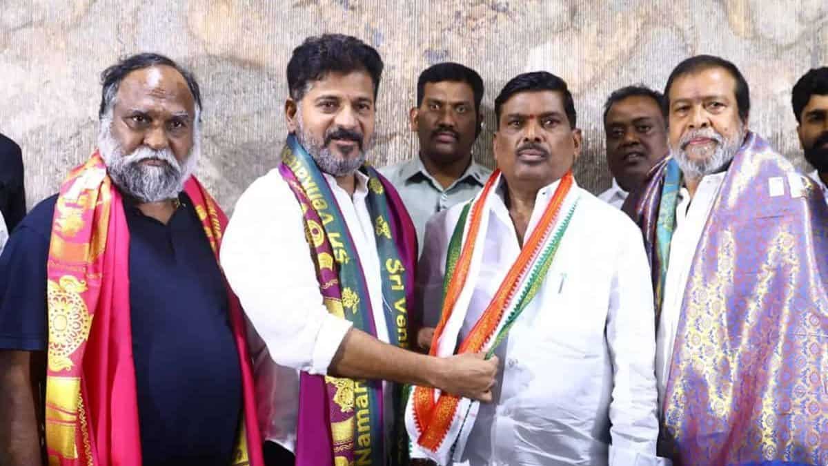 Patancheru BRS MLA Mahipal Reddy denies defection to Congress in SC affidavit