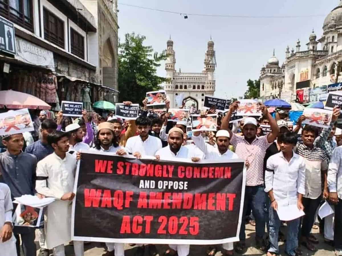 Protests near Charminar in Hyderabad over Waqf Amendment Act.