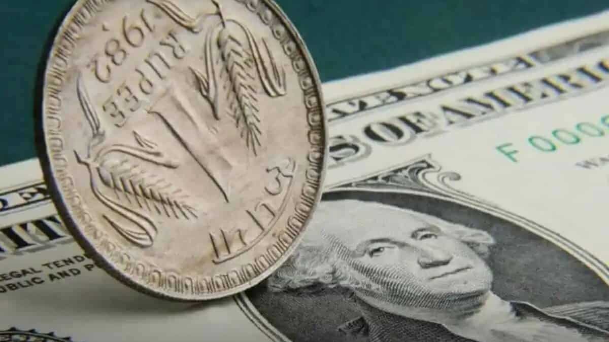 Rupee Dollar