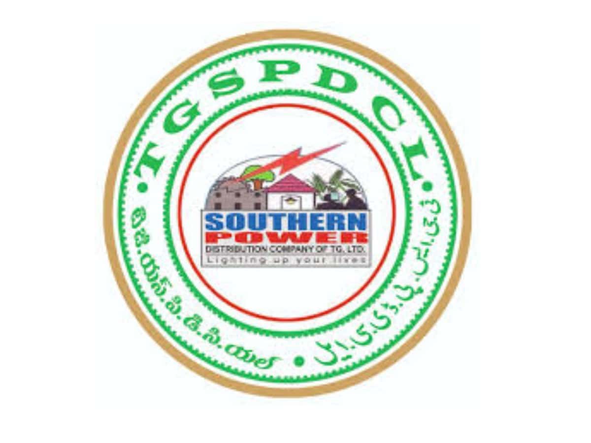 Hyderabad rains TGSPDCL restores 57 damaged poles, 44 transformers