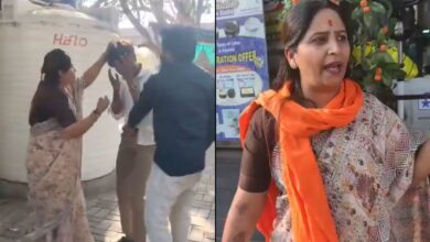 There are two images in this. The first image a woman is seen attacking a man. In the second image, the woman is BJP Mahila Morcha worker Ujwala Goud in April 9, 2025