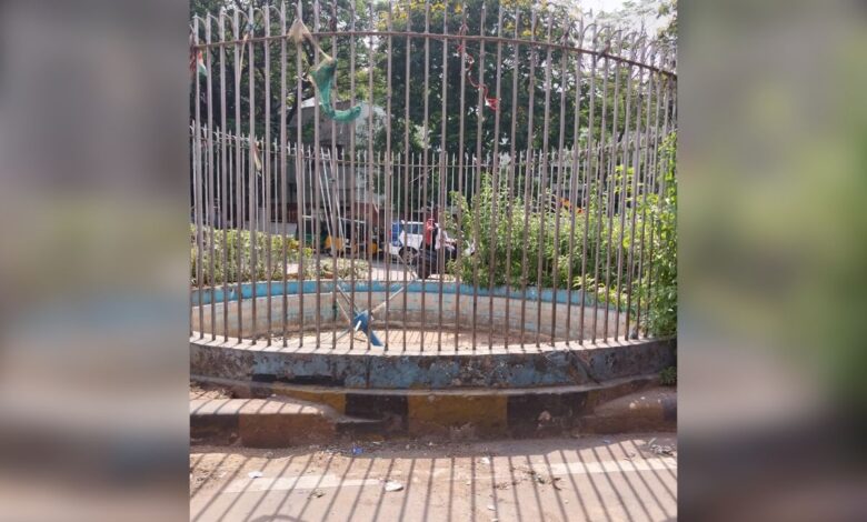 The image displays the two-decade-old fountain in front of the Falaknuma police station complex. April 12, 2025
