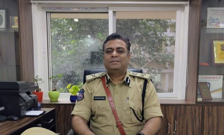 The image display a picture of IPS officer Shahnawaz Qasim