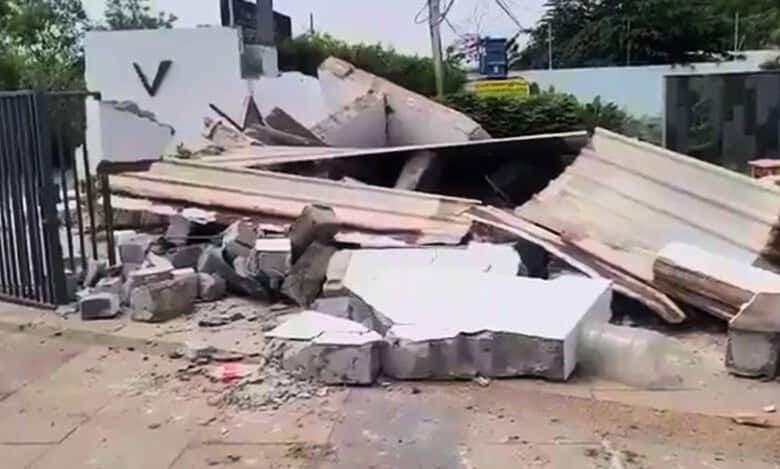 Demolished structures on encroached Paigah lands