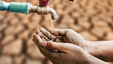 Residents of a village in Mahabubabad held protest alleging negligence by village and mandal administration in providing drinking water to the gram panchayat.