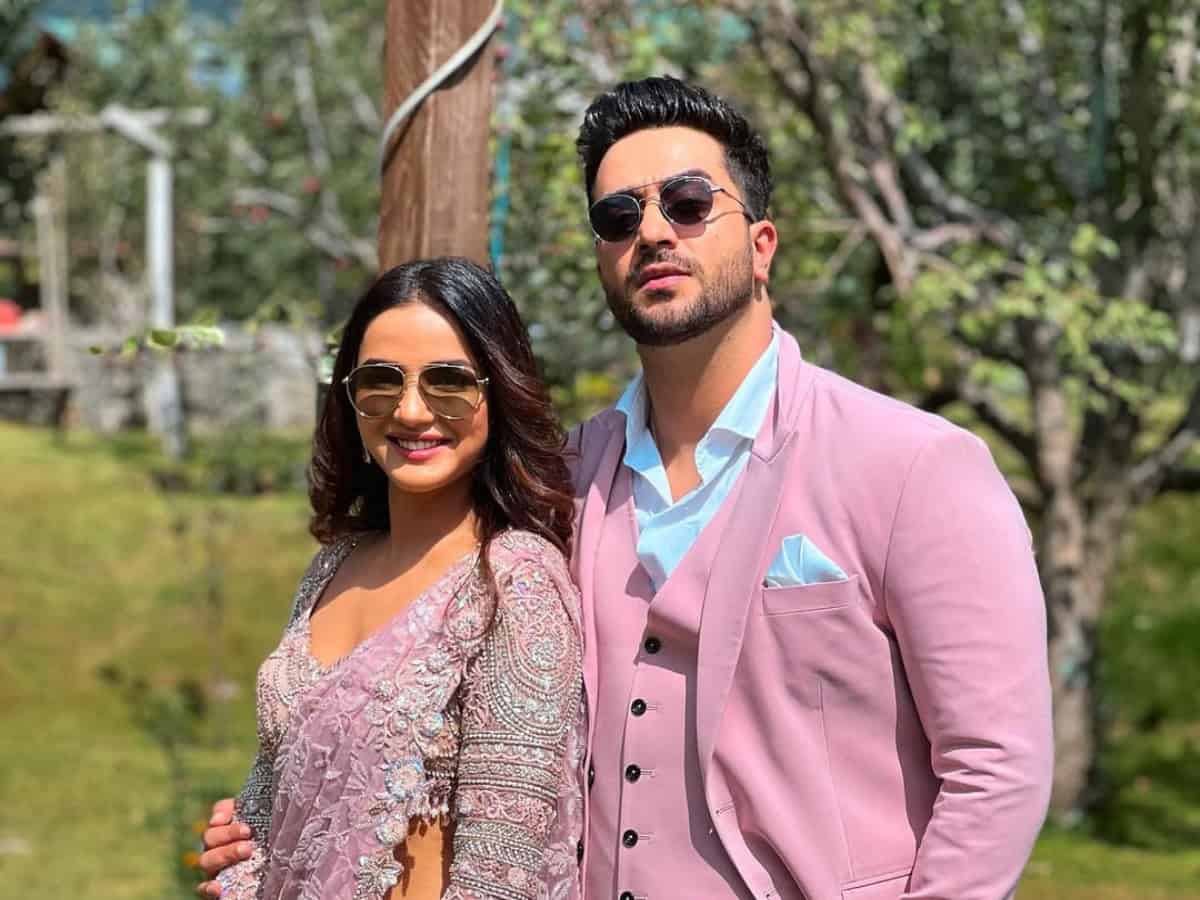 BFF reveal Aly Goni, Jasmin Bhasin's wedding deets, actors react