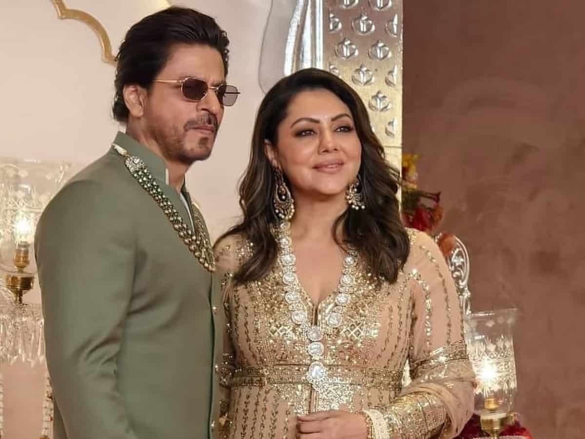 Watch: SRK shifts to rented house, how much is he paying per month