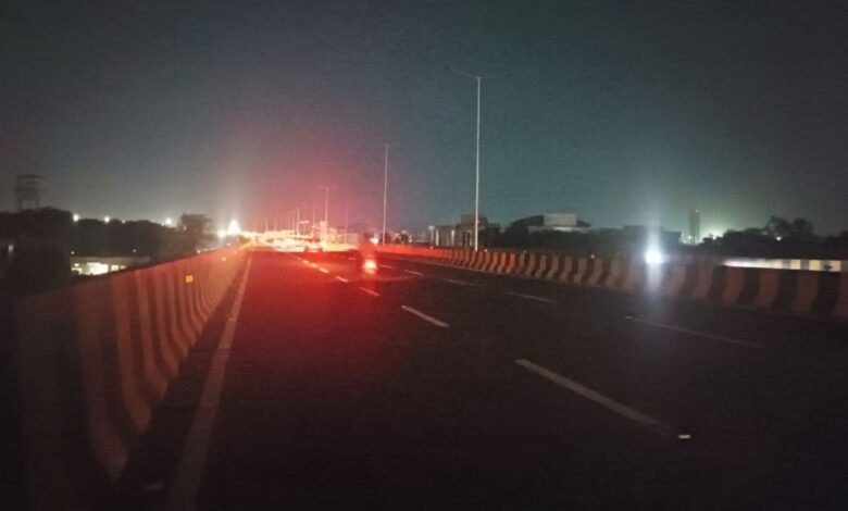 Hyderabad’s Aramgarh to Zoo Park flyover goes dark.