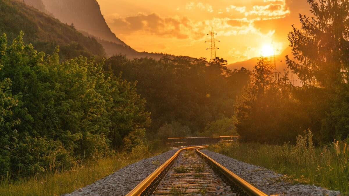 Photo of railway tracks for story of woman's body stuffed in a suitcase found on Bengaluru outskirts