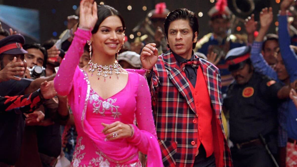 Deepika Padukone, Shah Rukh Khan from Om Shanti Om