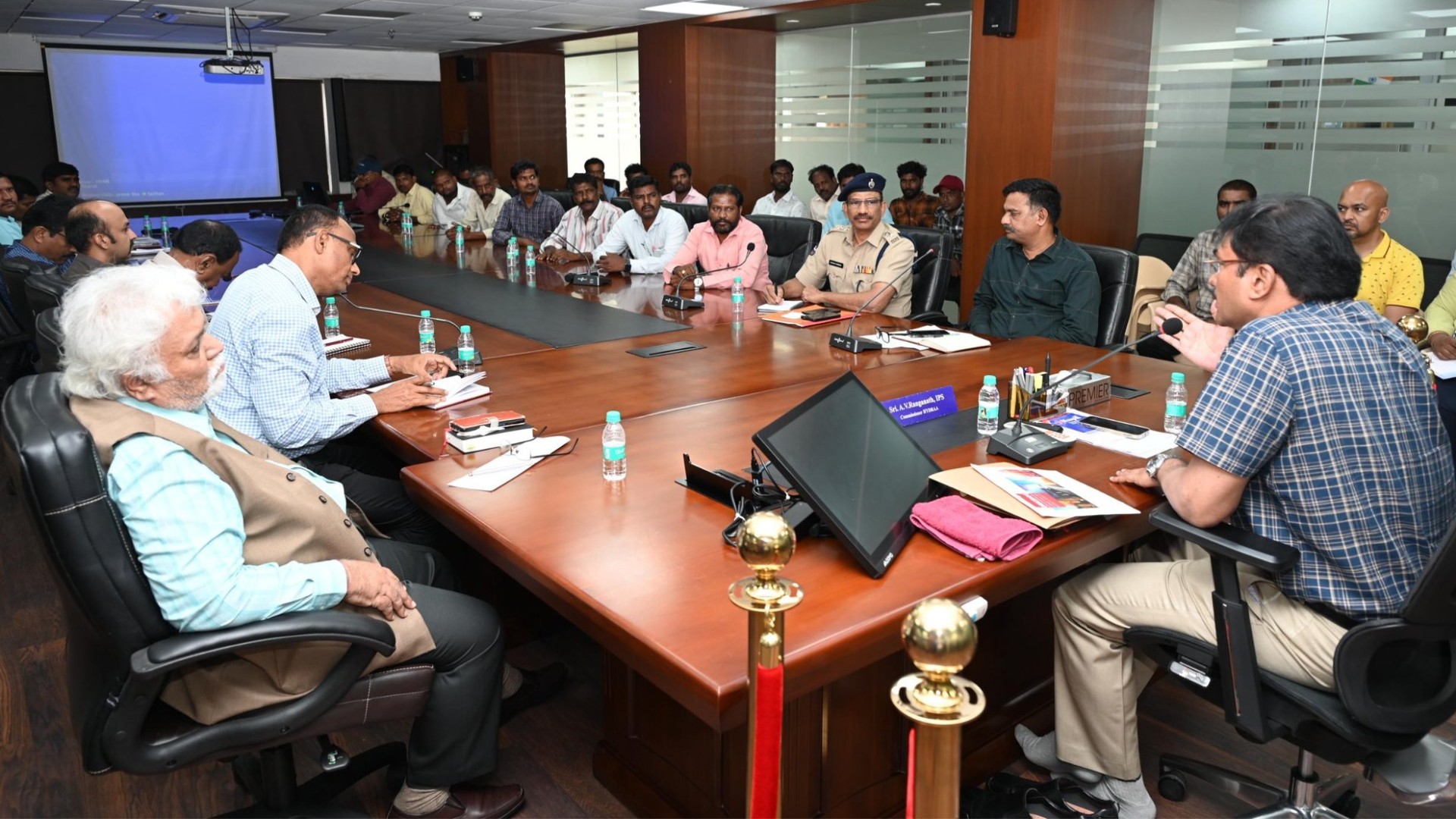 During a meeting with builders and transporters on May 17, HYDRAA Chief AV Ranganath issued a strict warning against dumping debris in Hyderabad's lakes.