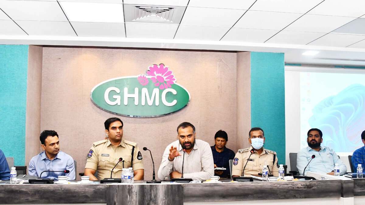 GHMC holds meet ahaead of monsoon and dengue season in Hyderabad