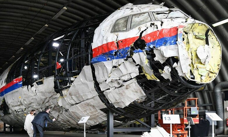 Malaysia Airlines flight MH17