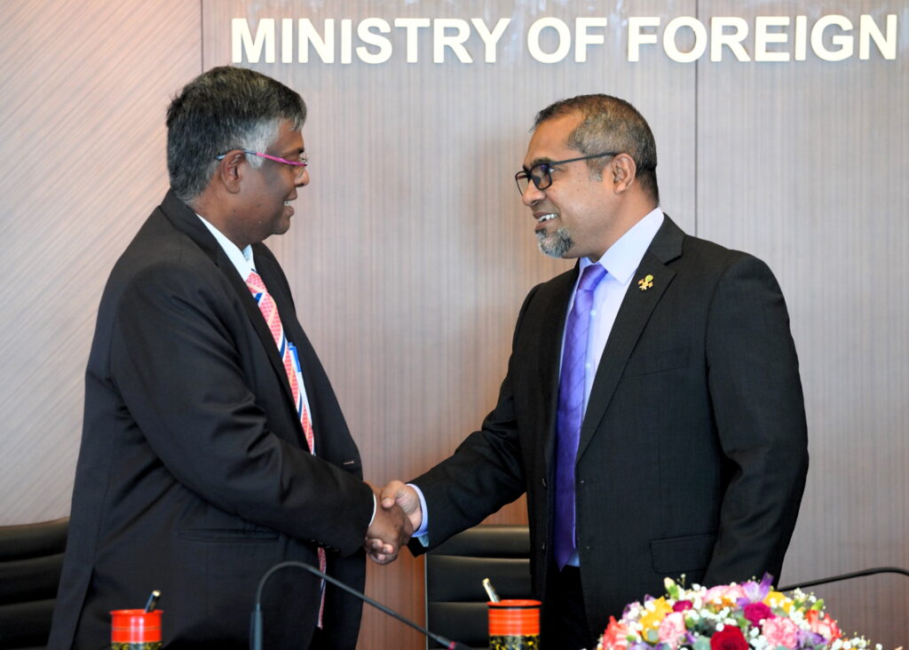 13 MoUs signed between India and Maldives