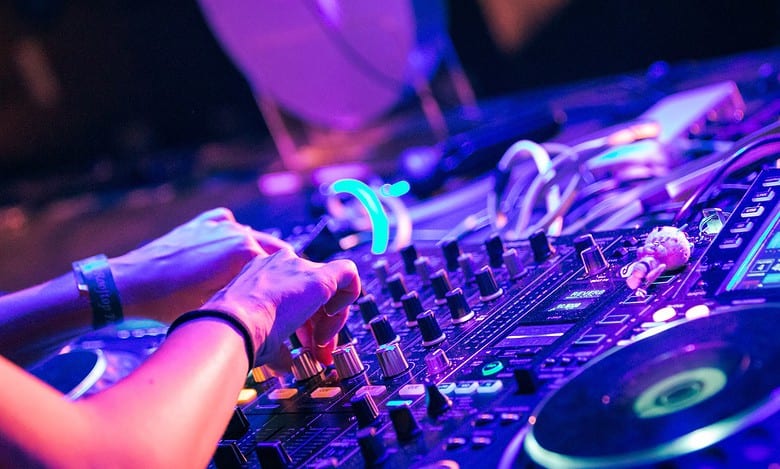 Representational Image of DJs performing at Hyderabad pubs