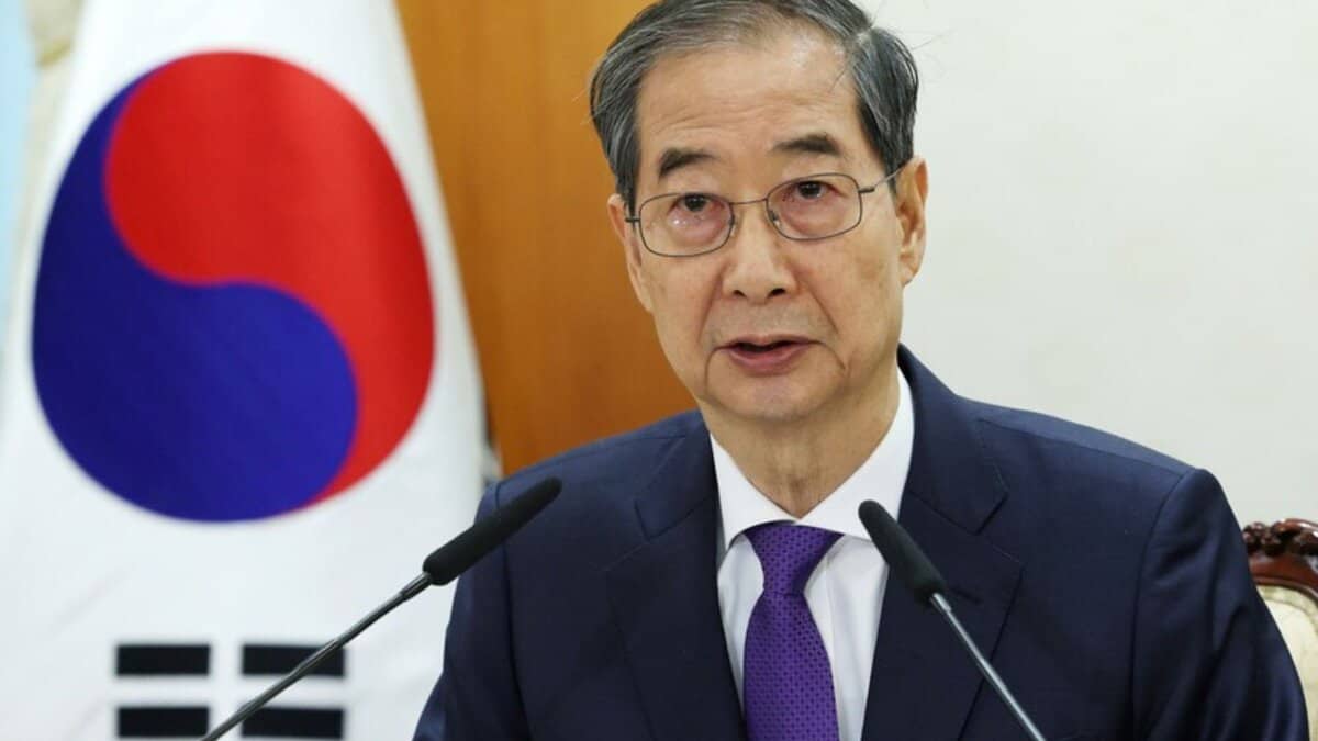 South Korea's acting leader Han Duck-soo