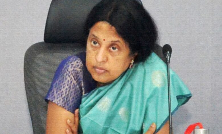 Supreme Court overturns High Court verdict quashing charges against senior AP IAS officer Y Srilakshmi in the Obulapuram illegal mining case on Wednesday, May 7.