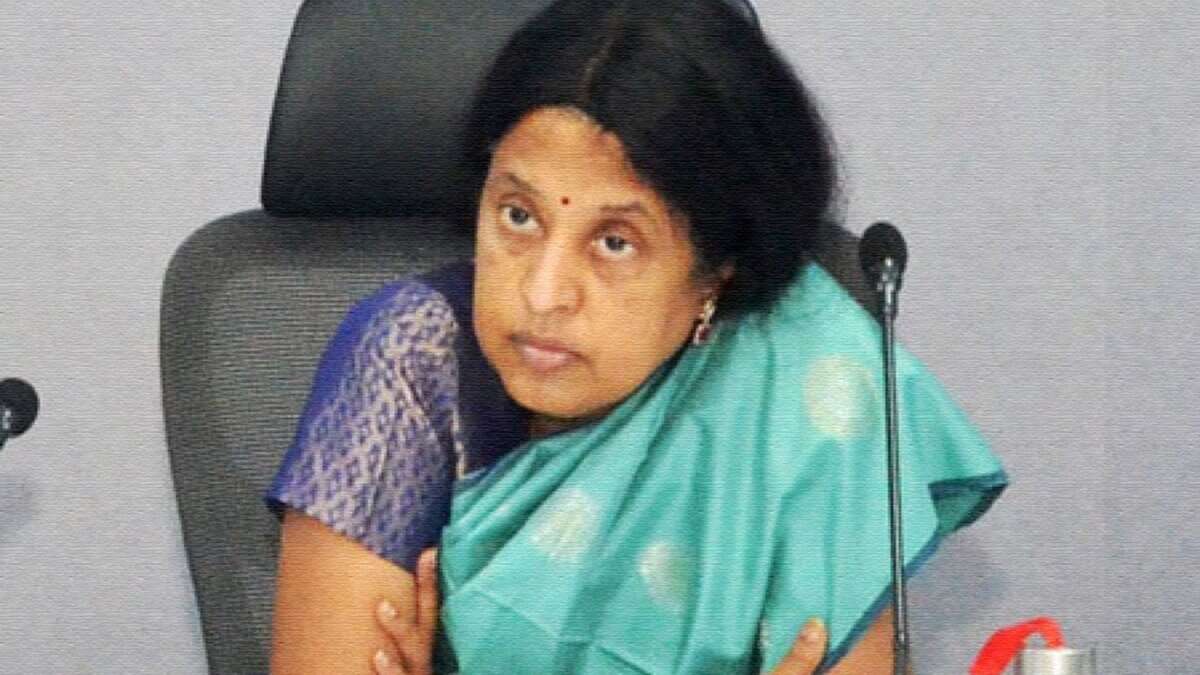 Supreme Court overturns High Court verdict quashing charges against senior AP IAS officer Y Srilakshmi in the Obulapuram illegal mining case on Wednesday, May 7.