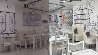 Glimpse of The Monochrome Cafe