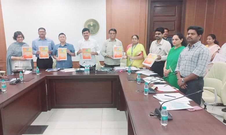 Telangana Revenue minister Ponguleti Srinivas Reddy releases the heatwave action plan at the Secretariat on Friday, May 2