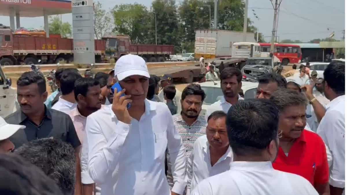 Harish Rao informs officials in Sangareddy about the accident on Sunday, May 4