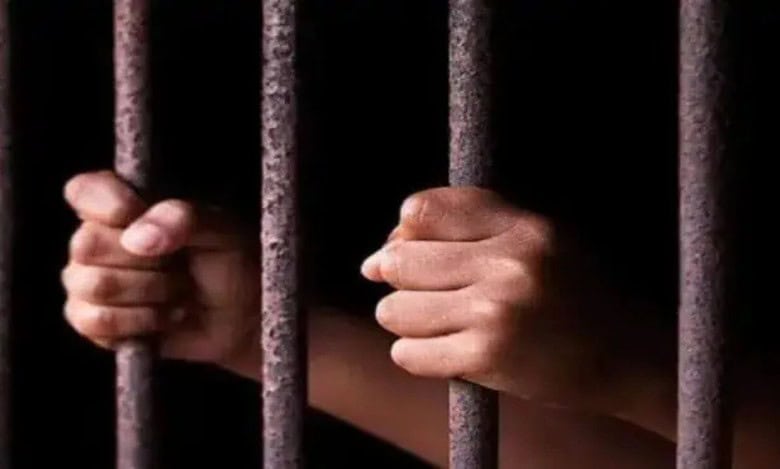 A Representational image depicting arrest