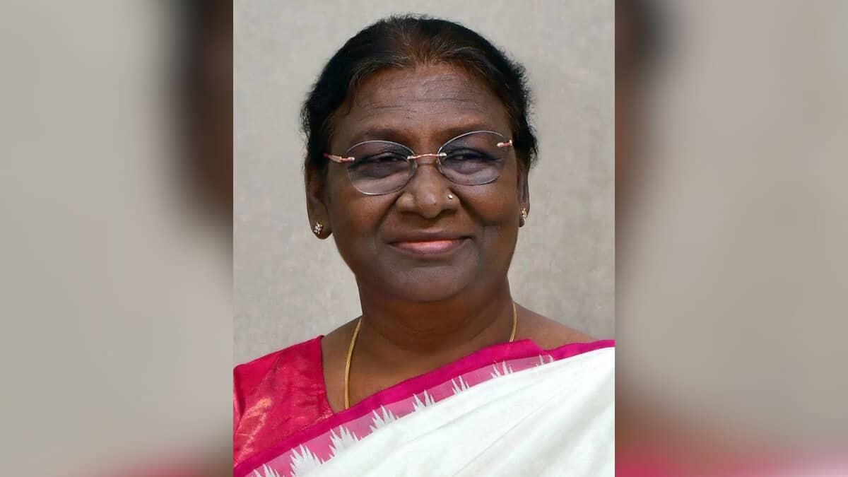 The image displays a picture of President Droupadi Murmu