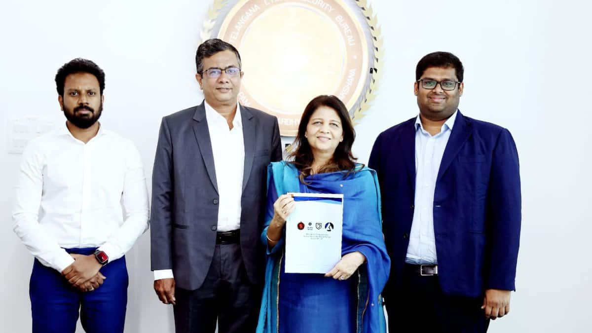 Director, TGCSB Shikha Goel with representatives from Google