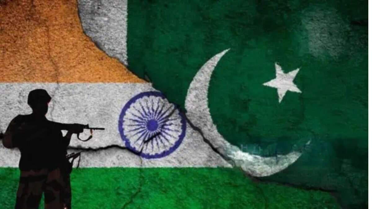 An image of India and Pakistan flags