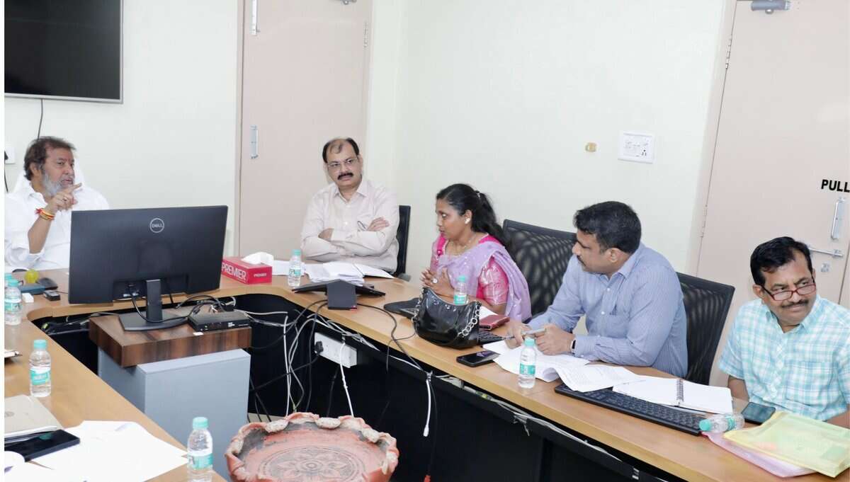 Telangana Health Minister C Damodar Raja Narasimha hold review meeting on COVID 19