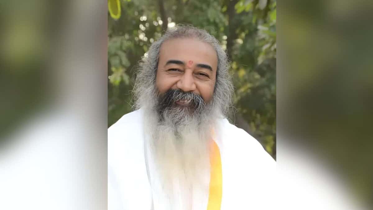 Spiritual guru Acharya Pramod Krishnam