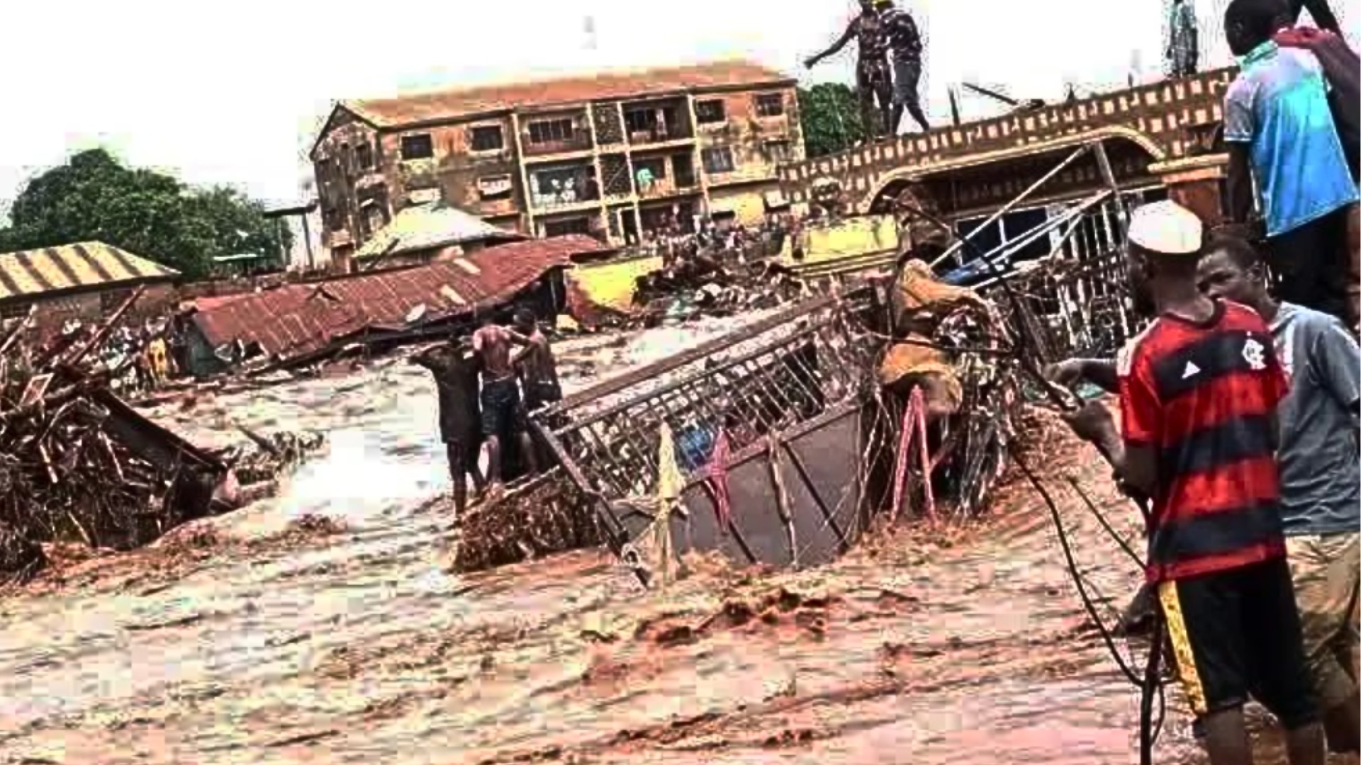 Floods wreak havoc in nigeria