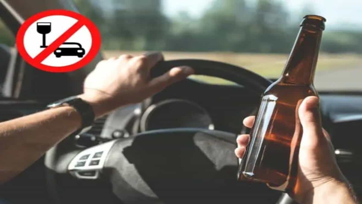 A representational image depicting drunk driving