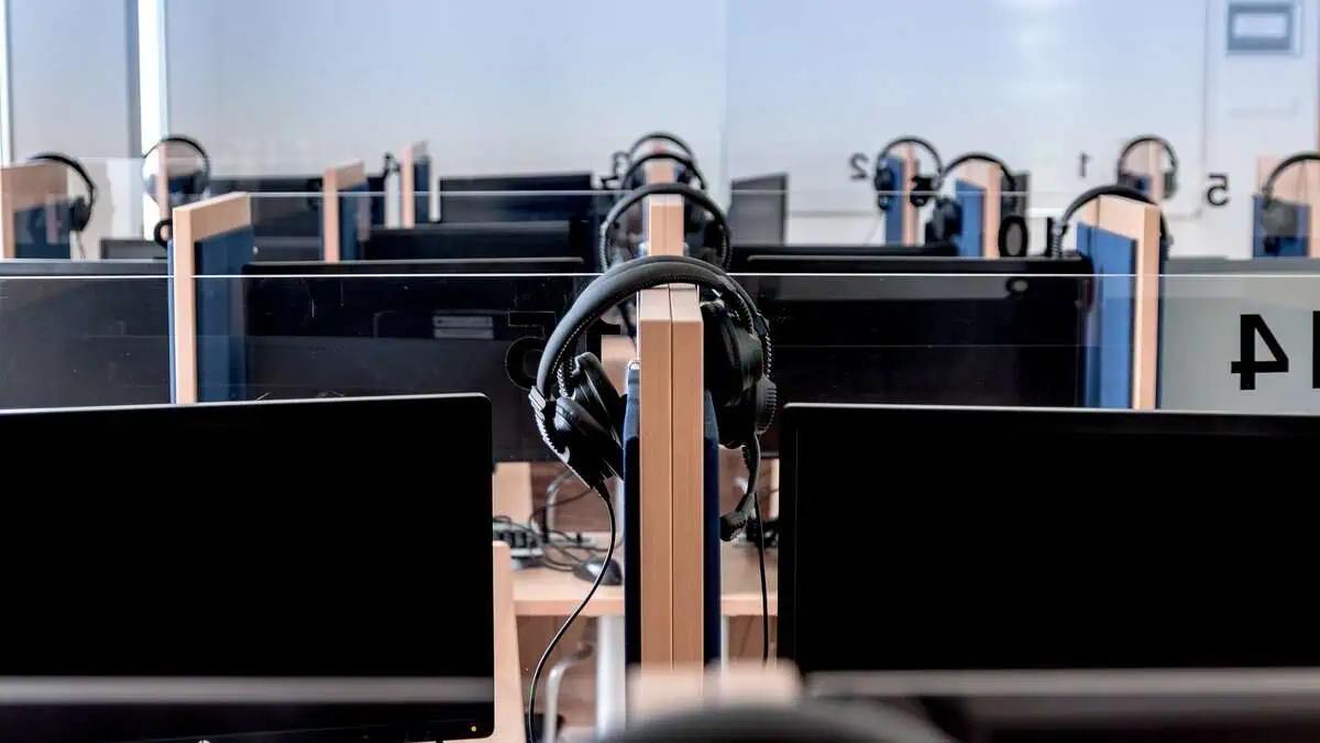 Representational photo of computer lab at engineering colleges in Hyderabad.