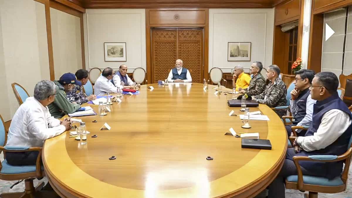 Indo-Pak Ceasefire: PM chairs a meeting at his residence
