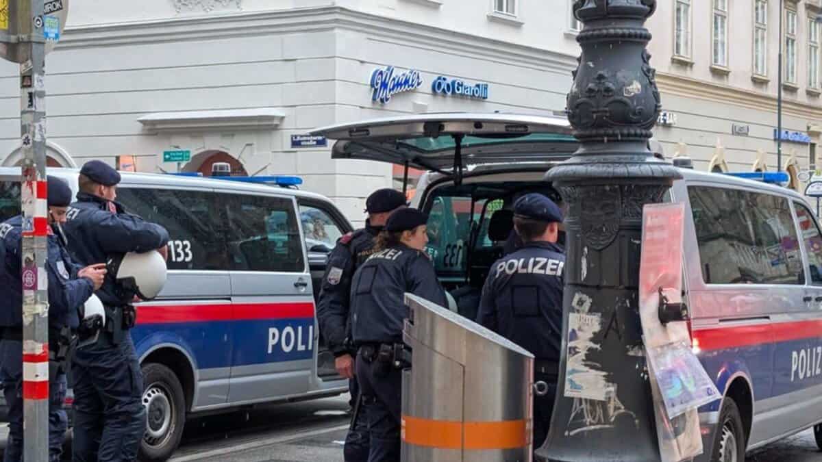 Police inspect Austria school shooting