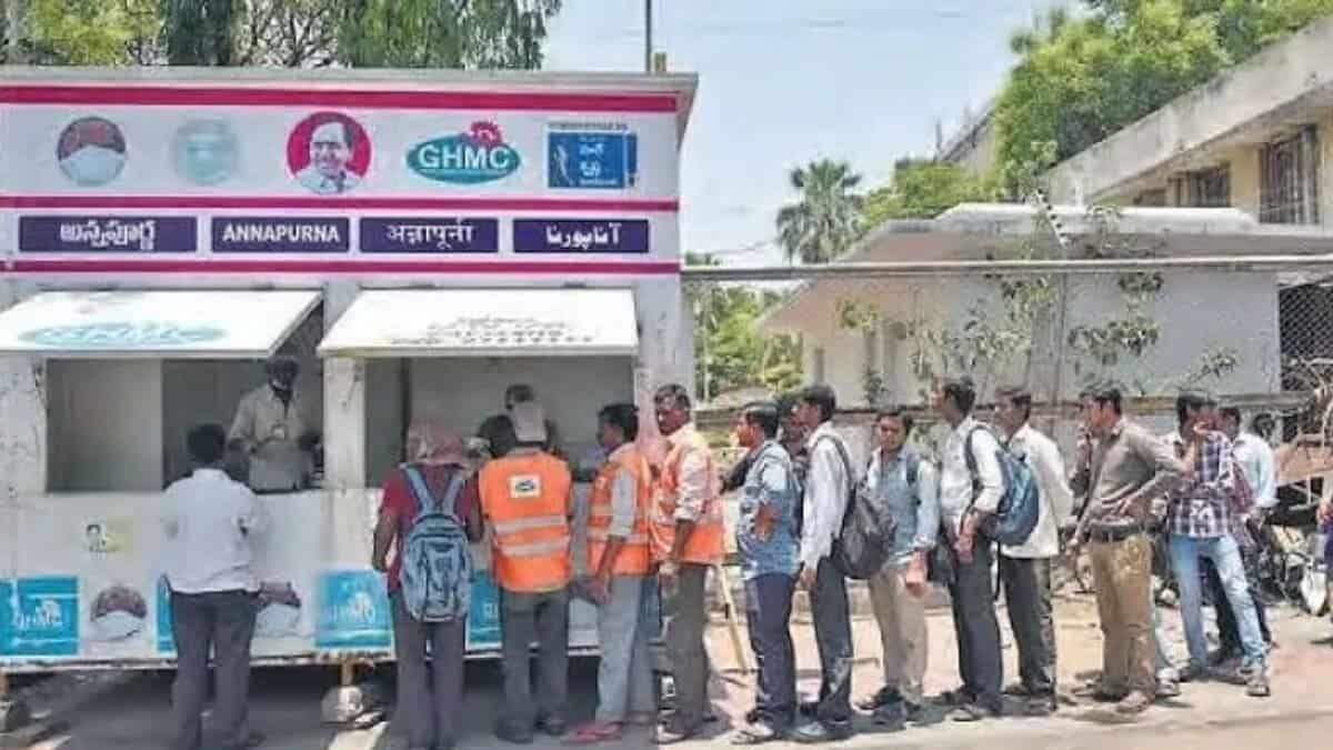 GHMC to upgrade and rename 'Annapurna canteens' as 'Indira Canteens' to serve breakfast along with lunch.