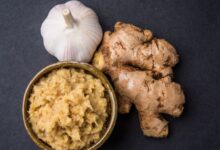 Photo of Ginger and Garlic along with the paste