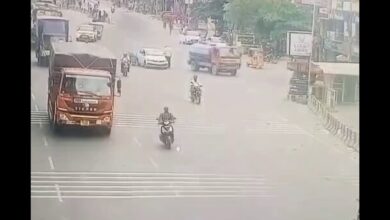 Speeding bolero kills woman in Hyderabad