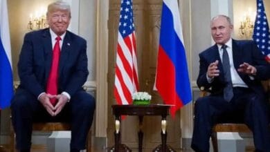 US President Donald Trump and his Russian counterpart Vladimir Puti (1)
