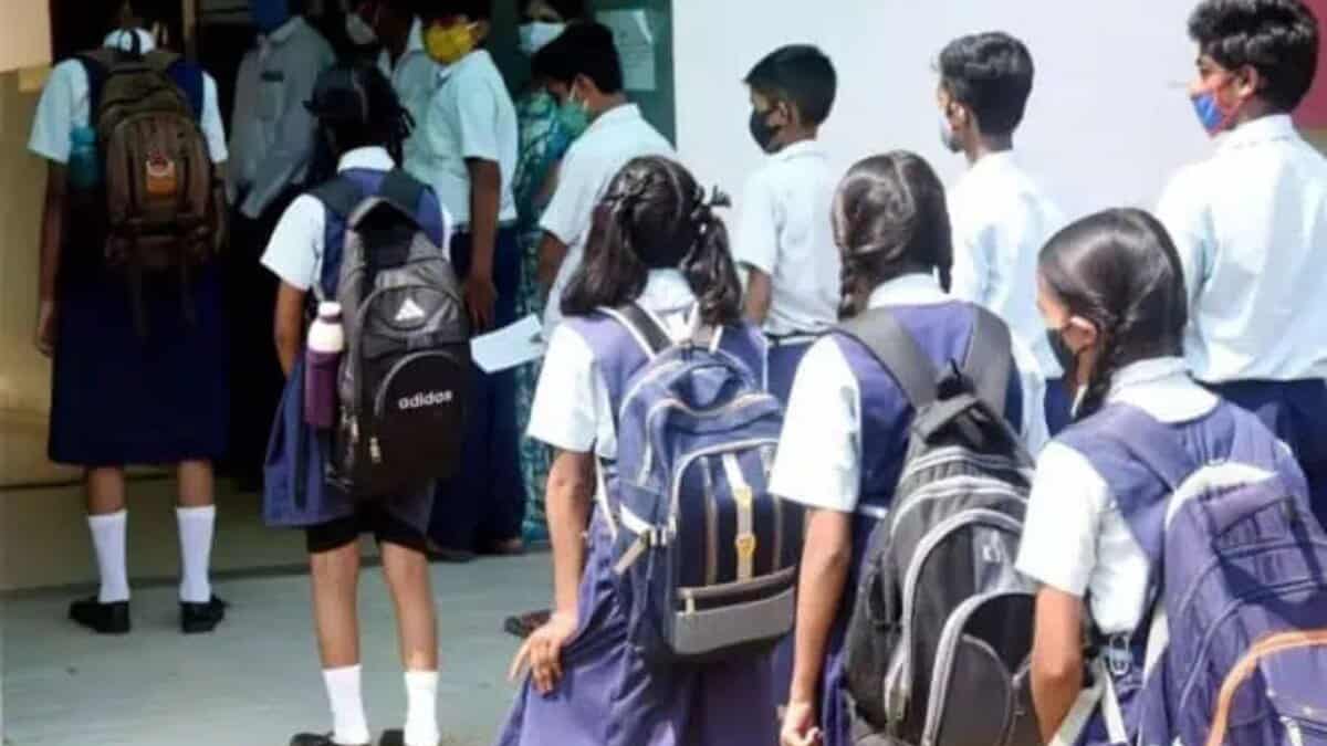 An Image of school children in India