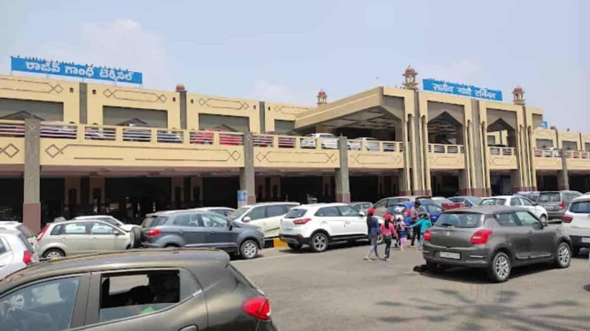 Cars outside the Begumpet airport in Hyderabad