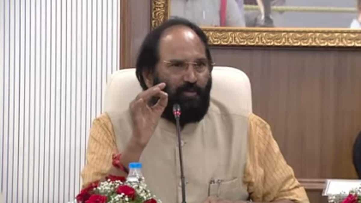 Uttam Kumar Reddy addressing the all-party meeting of Telangana MPs on Polavaram-Banakacherla Link Project on Wednesday, June 18, 2025.