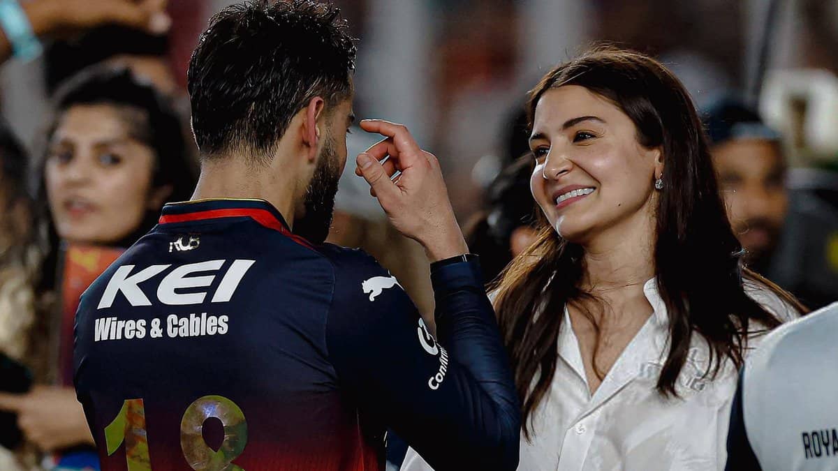 Virat Kohli and Anushka Sharma
