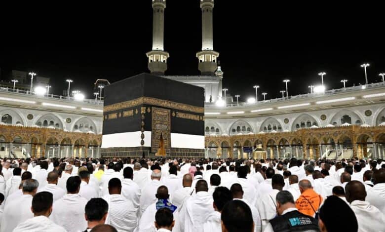 Hundreds of thousands of Haj pilgrims in white ihram garments perform Tawaf Al-Qudum (Tawaf of Arrival) around the Kaaba at Masjid al-Haram in Makkah on the evening of June 3, marking the beginning of the annual Haj pilgrimage.